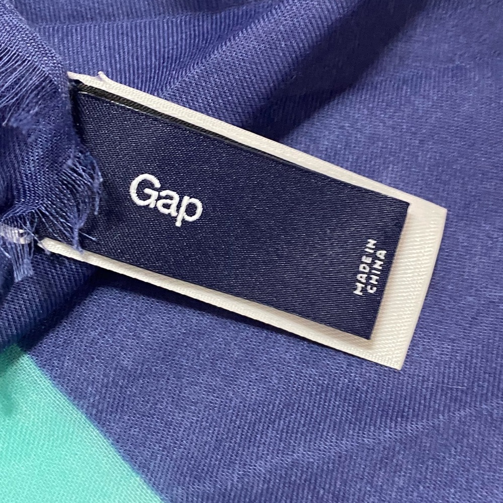 Gap Color Block Frayed Edge Scarf - image 6